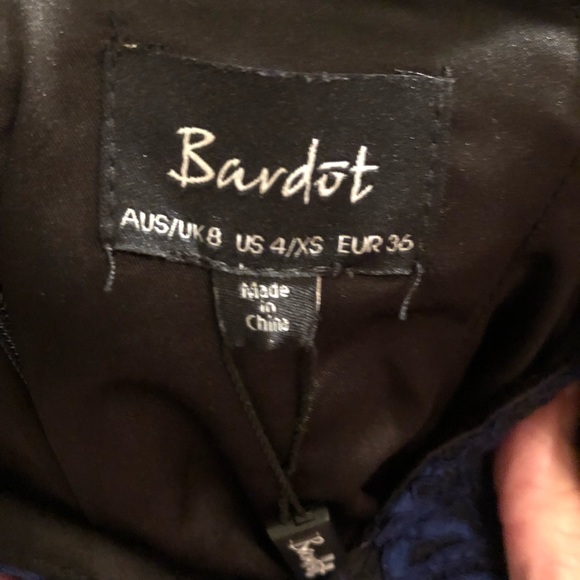 Bardot- navy blue lace sheath dress. Size 4 - Picture 2 of 3